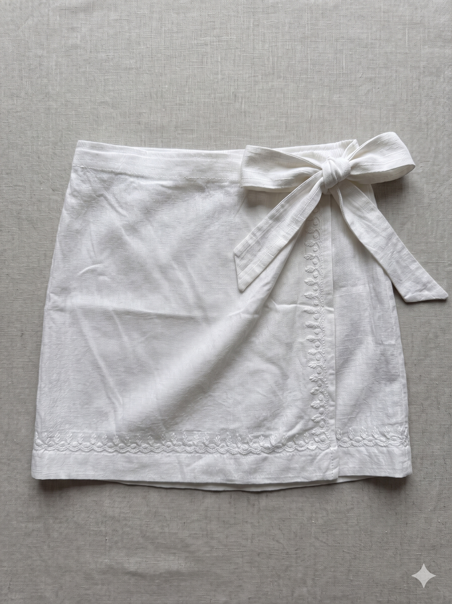 White Wrap Around Divided Skort - SHILVIKA