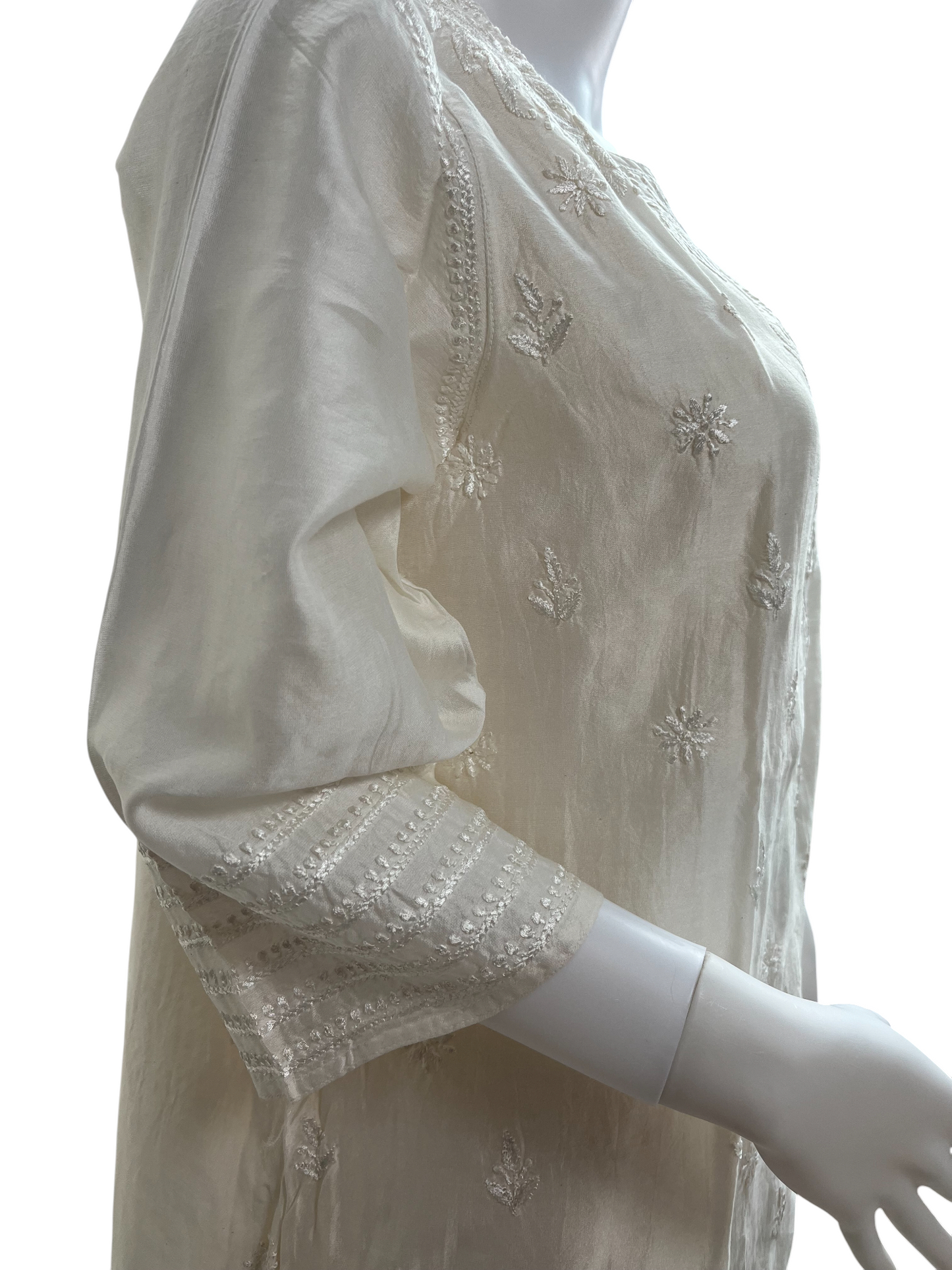 Chanderi Ivory Chikankari Embroidered Kurta with Matching Pant - SHILVIKA