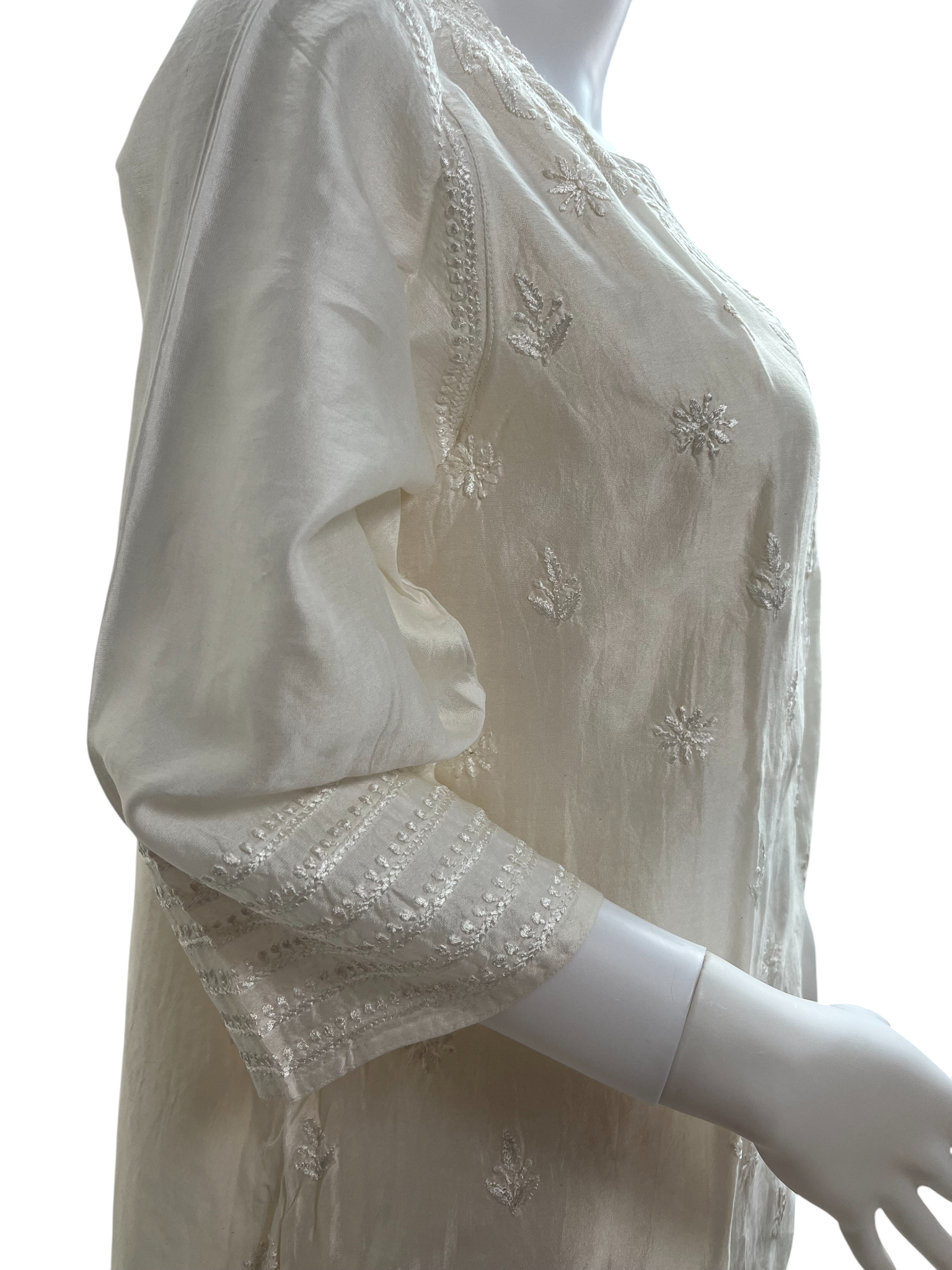 Chanderi Ivory Chikankari Embroidered Kurta with Matching Pant - SHILVIKA